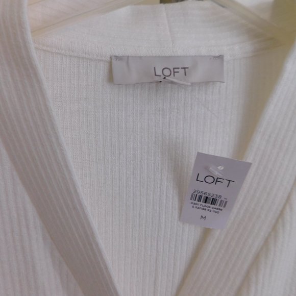 LOFT Sweater - Picture 2 of 3